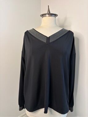 Black Stud-Trim V-Neck Long Sleeve Top Deep V both front and back